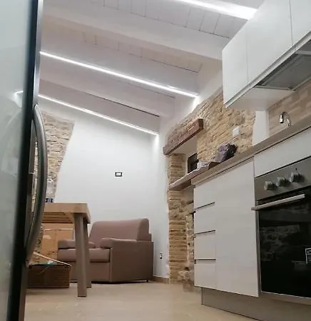Sotto Le Mura Bed & Breakfast Pietra Montecorvino