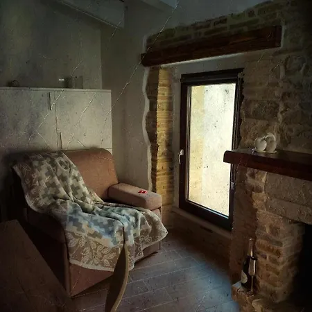 Sotto Le Mura Bed & Breakfast Pietra Montecorvino